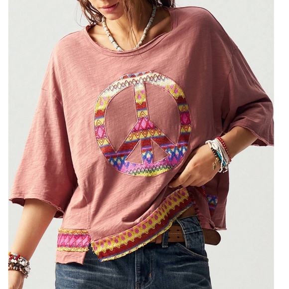 Boho Colorful Peace Sign Patch Short Sleeve Loose Fit Top - Picture 3 of 6
